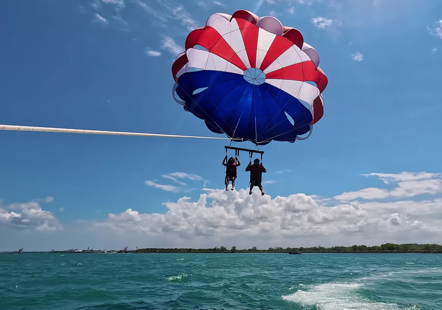 parasailing-bali